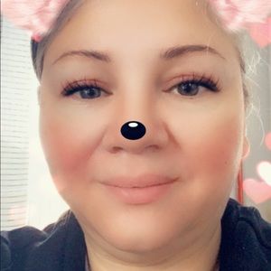 Meet your Posher, Ligia